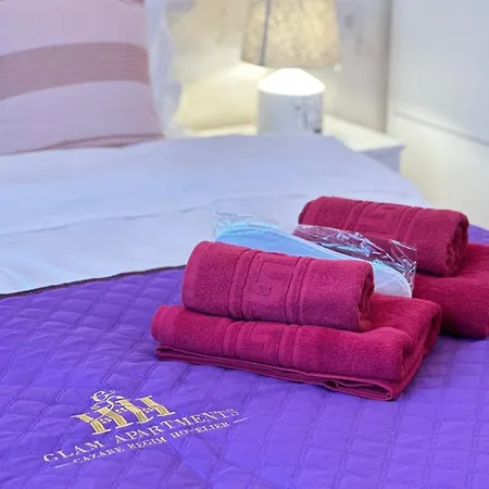 Luxury Near Station And Mall With Parking Апартаменты *